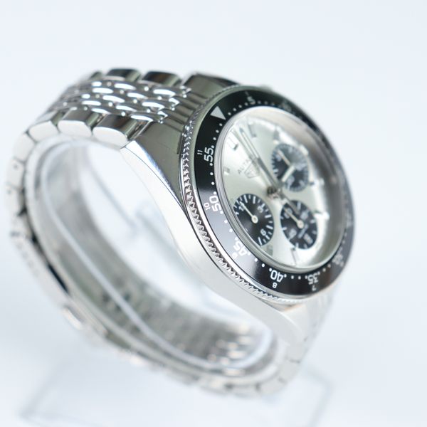 Tag Heuer Autavia CBE2111.BA0687